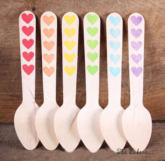 Mini Happy Rainbow Wooden Spoons: Hearts | www.sprinklebeesweet.com