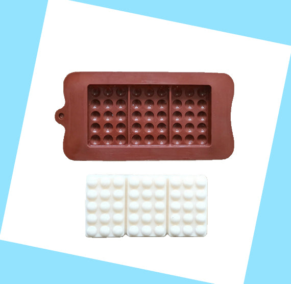 Thick Chocolate Bar Mold: Dots Break-Up | www.sprinklebeesweet.com