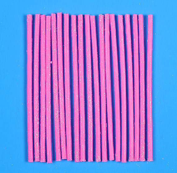 Thin Glitter Candles: Pink | www.sprinklebeesweet.com