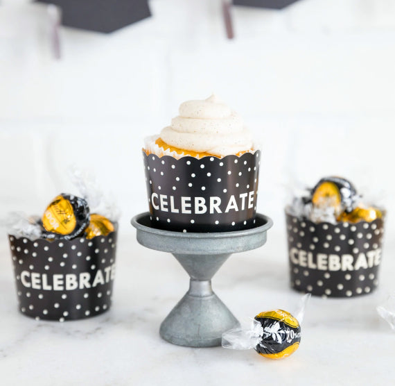 Celebrate Baking Cups: Black + White | www.sprinklebeesweet.com