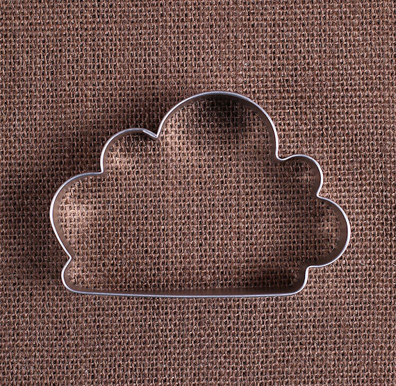 Fluffy Cloud Cookie Cutter | www.sprinklebeesweet.com