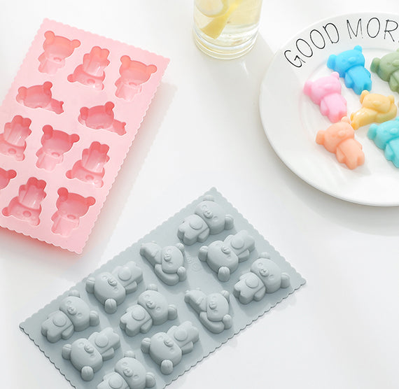 Cute Bear Candy Mold | www.sprinklebeesweet.com