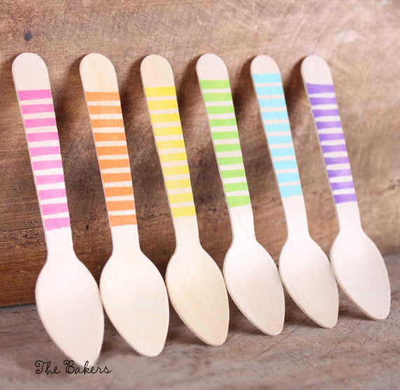 Mini Bright Rainbow Wooden Spoons: Stripe | www.sprinklebeesweet.com