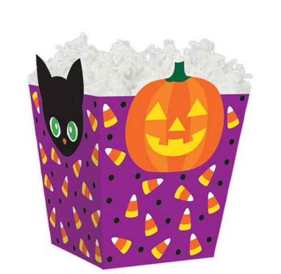 Halloween Favor Boxes | www.sprinklebeesweet.com