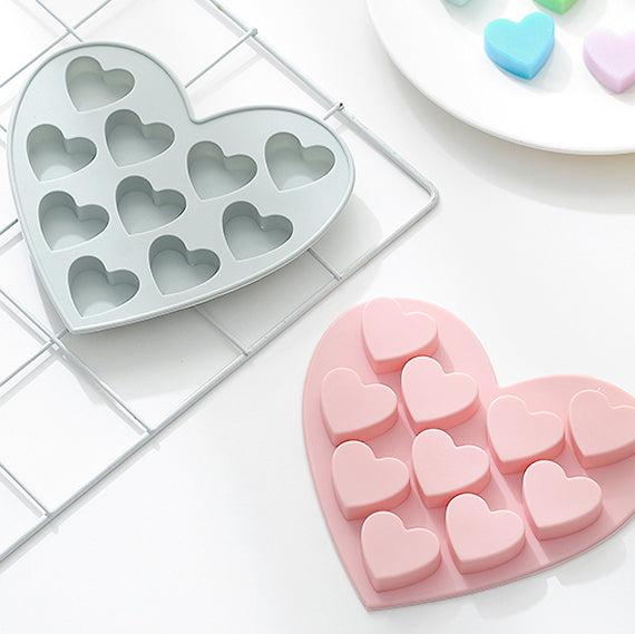 Silicone Heart Candy Mold | www.sprinklebeesweet.com
