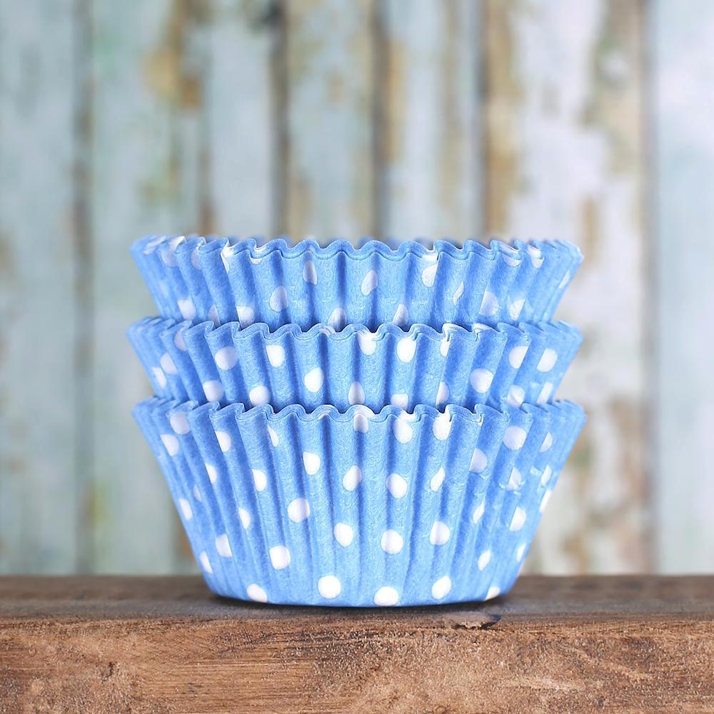 Bulk Light Blue Cupcake Liners: Polka Dot | www.sprinklebeesweet.com