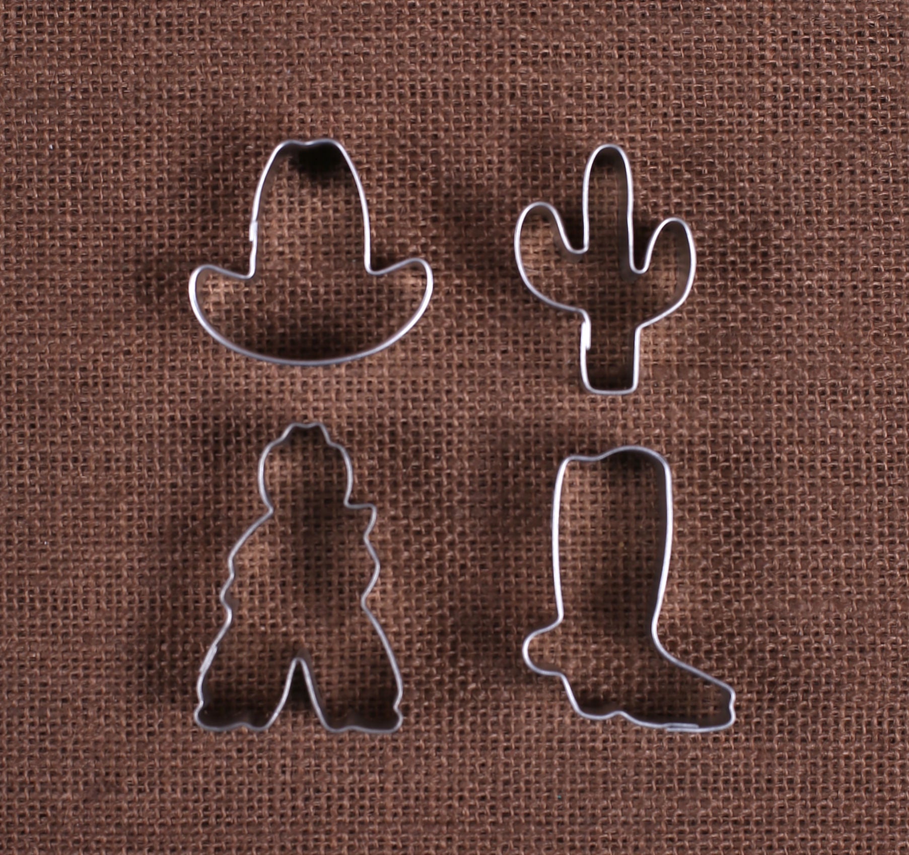 Mini Cowboy Cookie Cutters Set | www.sprinklebeesweet.com