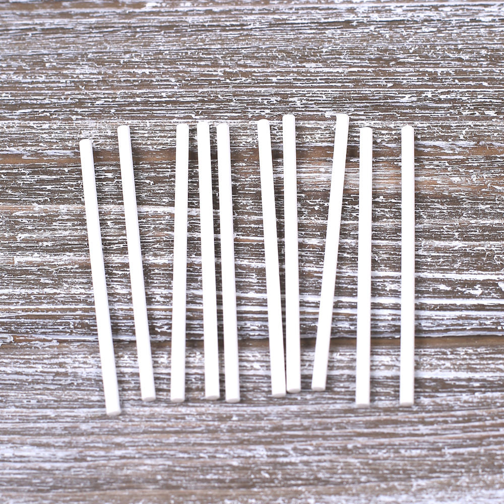 Mini White Paper Lollipop Sticks: 3" | www.sprinklebeesweet.com