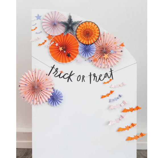 Trick or Treat Party Banners Set | www.sprinklebeesweet.com