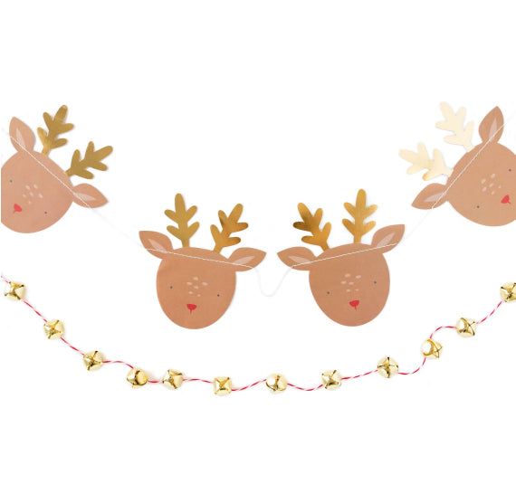 Reindeer Banner Set With Bells | www.sprinklebeesweet.com