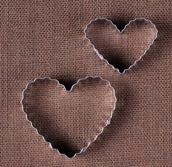 Ruffled Heart Cookie Cutters | www.sprinklebeesweet.com