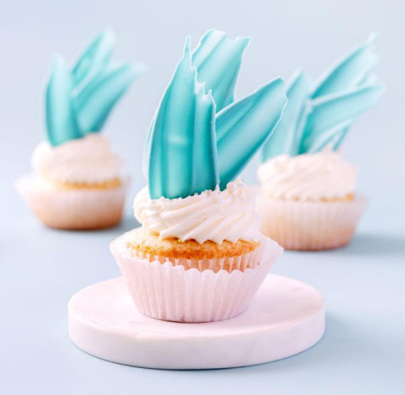 Sweetshop Melt'ems Turquoise Candy Coating | www.sprinklebeesweet.com