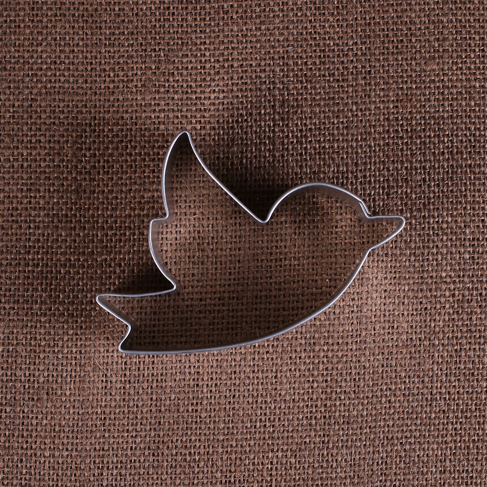 Tweet the Bird Cookie Cutter | www.sprinklebeesweet.com