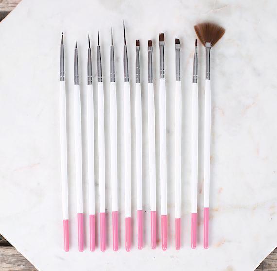 Fine Tip Paint Brush Set | www.sprinklebeesweet.com