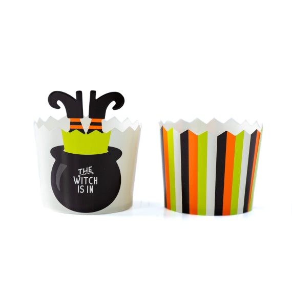 Halloween Baking Cups: Witch and Stripes | www.sprinklebeesweet.com
